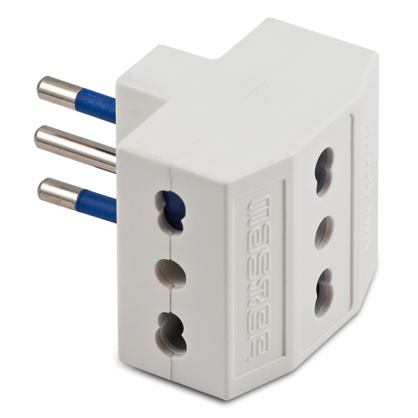 Adaptador Triple 10A 2P+T Blanco