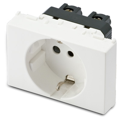 Prise Schuko 2P+T 16A, 3 modules