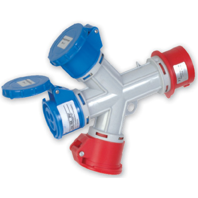 Adapt.triple 3P+N+T 16A 380/230V IP44