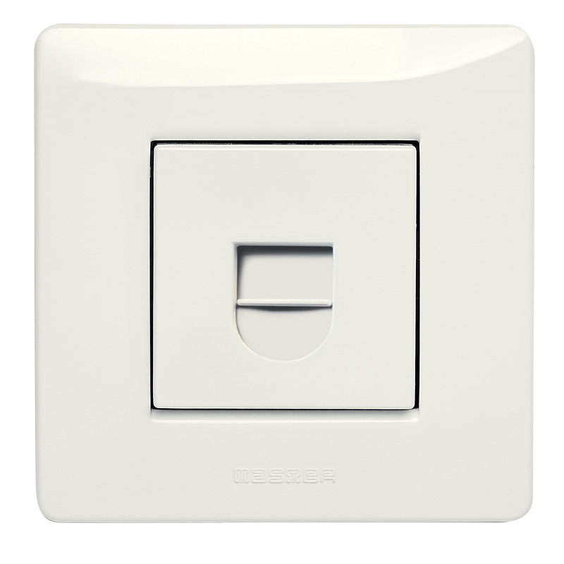 Presa Inglese 1 Plug 6-4 BT Master